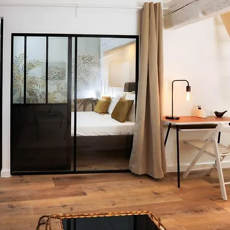 Apartment Le Palais D'alienor - Parking Gratuit *