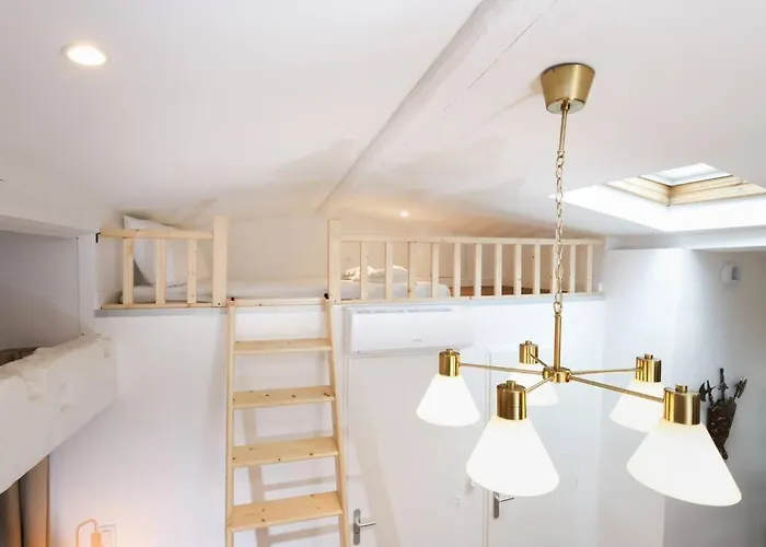 Apartament Le Palais D'alienor - Parking Gratuit Carcassonne